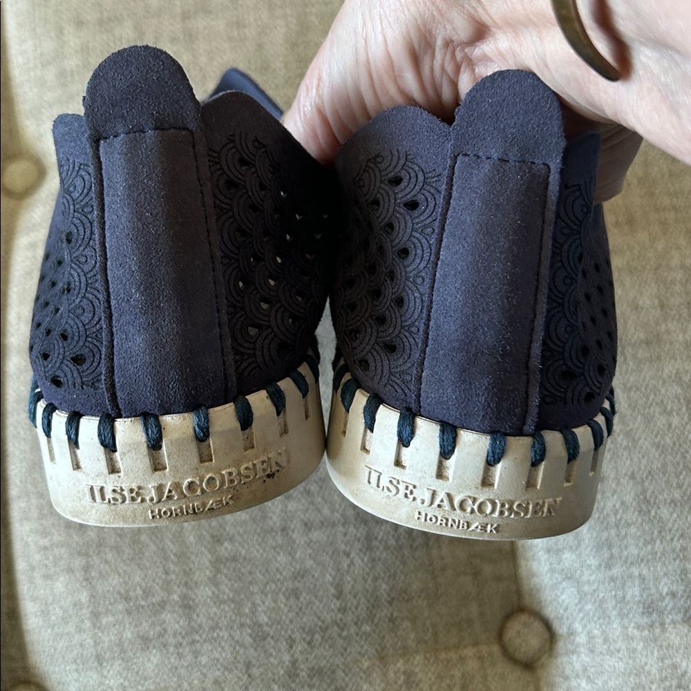 LLSE JACOBSON BLUE SLIPON FLAIT TULIP DETAILING CASUAL SNEAKERS SZ 37 - Picture 2 of 10
